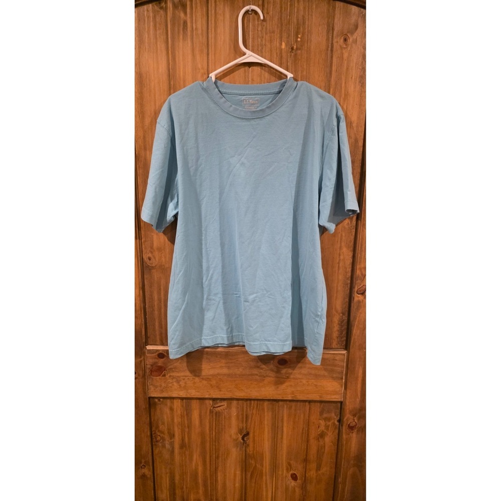 L.L. Bean T-Shirt Mens L Blue Short Sleeve Traditional Fit Carefree Unshrinkable